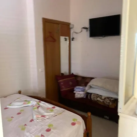 Holiday home Tranquil Lalzit Bay